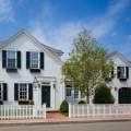 Charming Traditional Coastal Cottage on Martha’s Vineyard