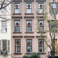 New York City Townhouses Exterior Christmas Decorations