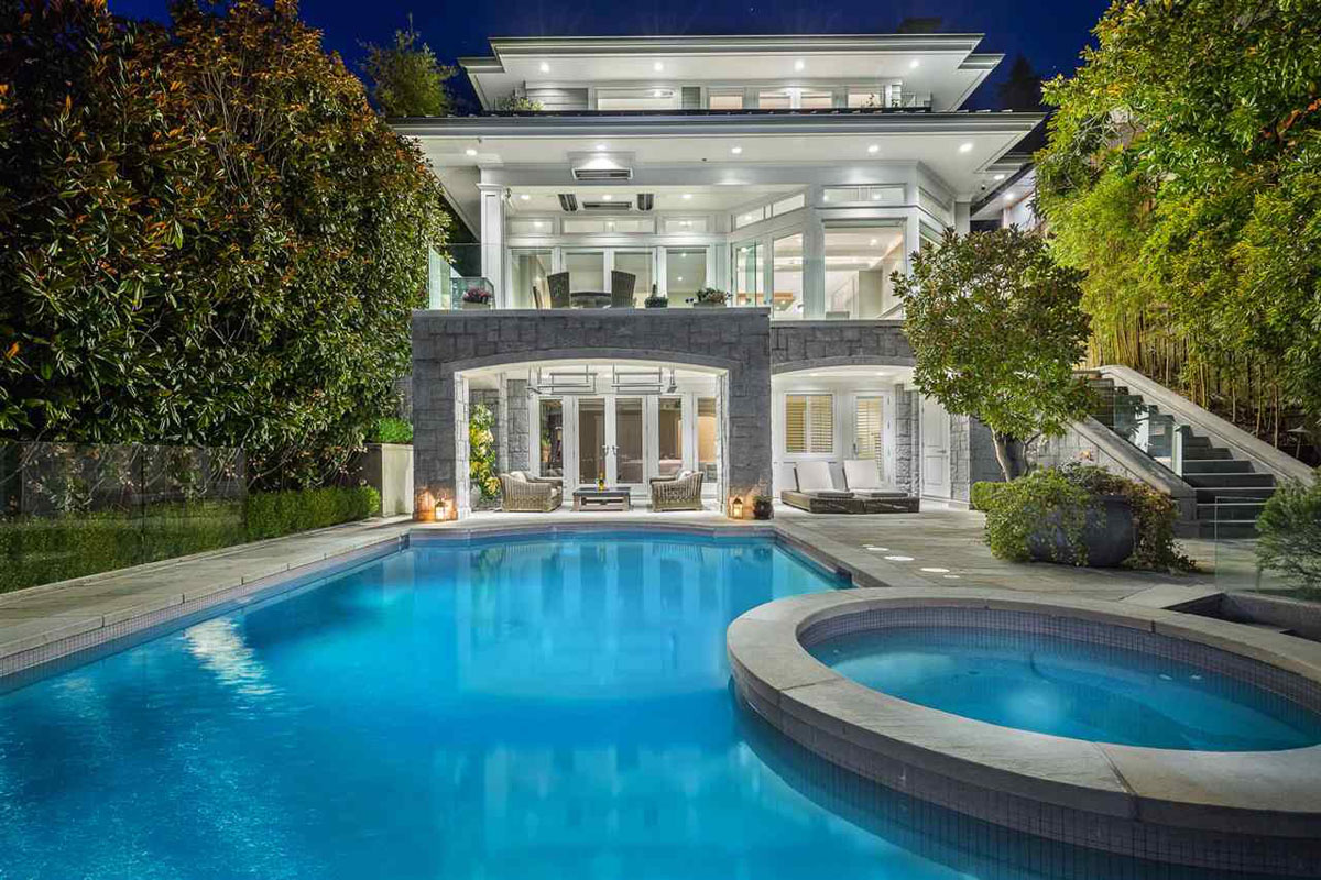 Elegant Waterfront Dream Estate - West Vancouver, British Columbia, Canada