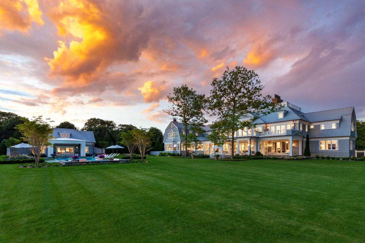 6-Old-Towne-Southampton-New-York-Luxury-Estate_24