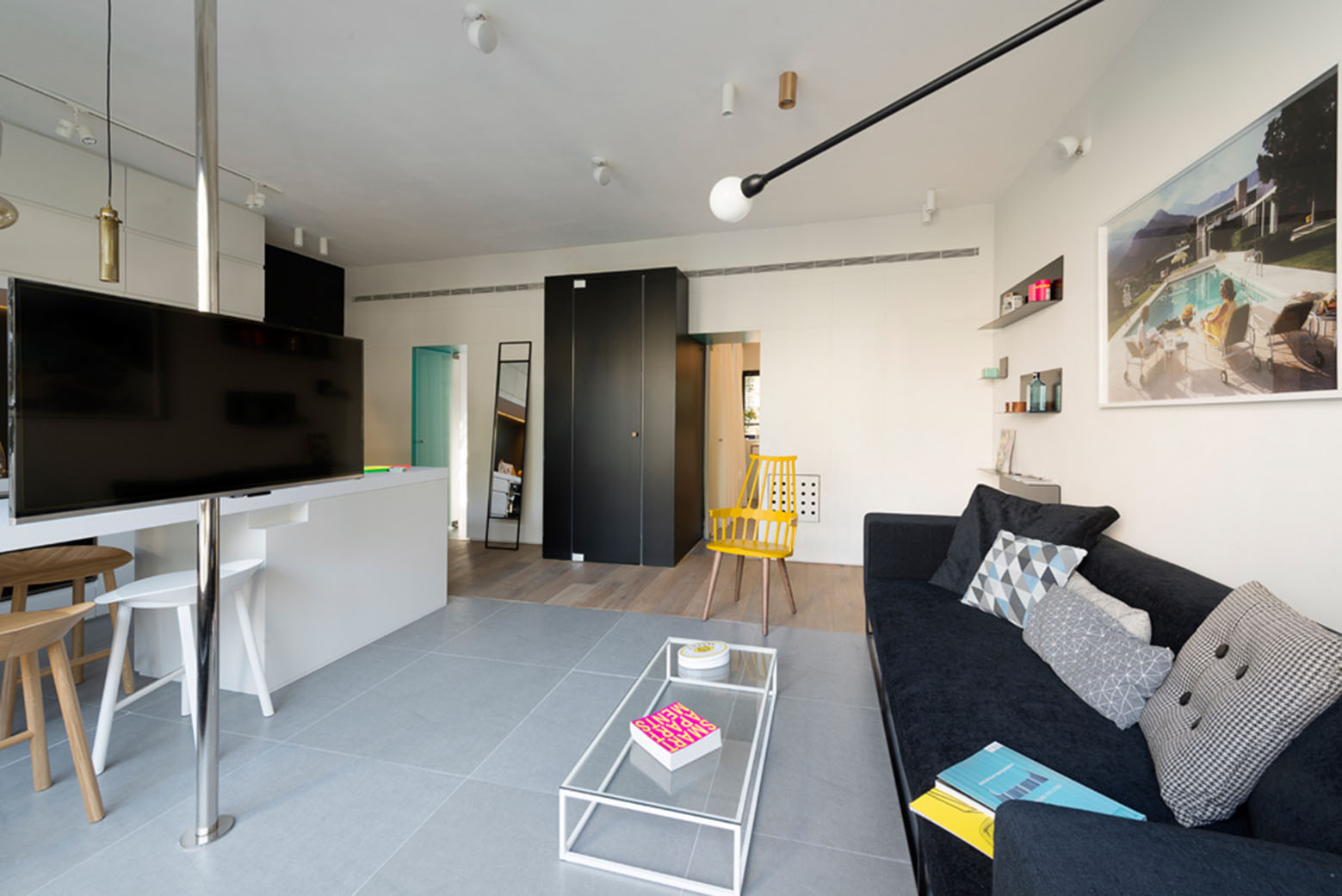 600-Sq-Ft-Apartment-Tel-Aviv_15