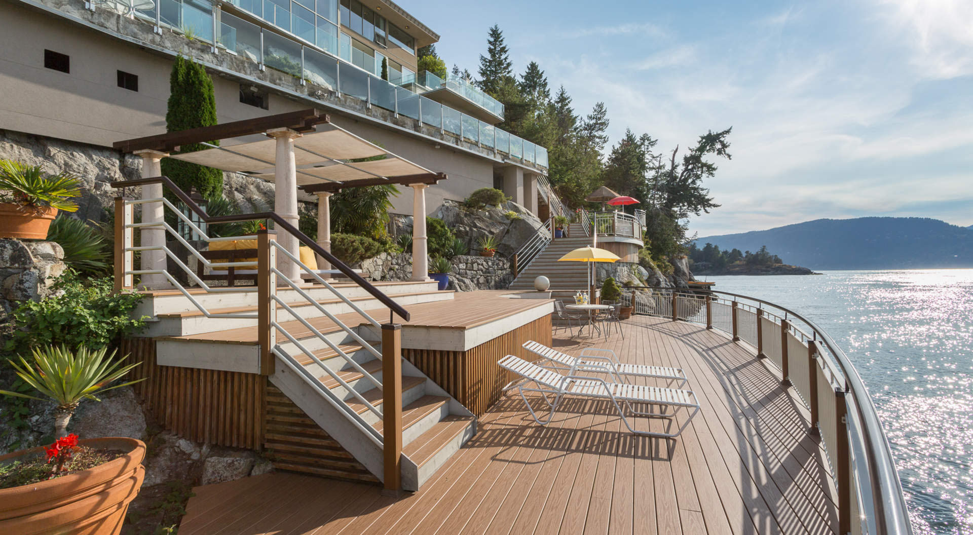 6955-Isleview-Rd-Whytecliff_34