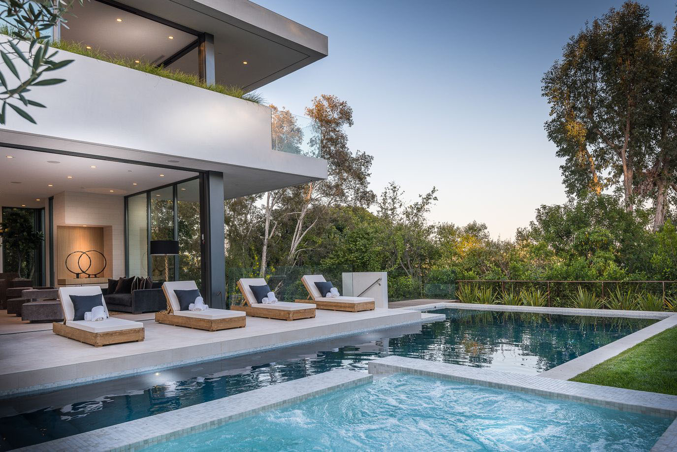 748-amalfi-drive-residence-los-angeles_27
