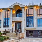 Palatial Mansion with Stylish Combination of Classic & Modern Architecture