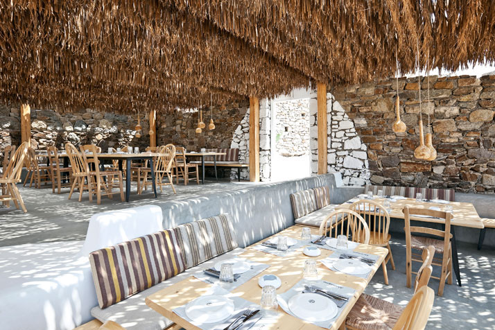 Alemagou-Restaurant-Mykonos_1