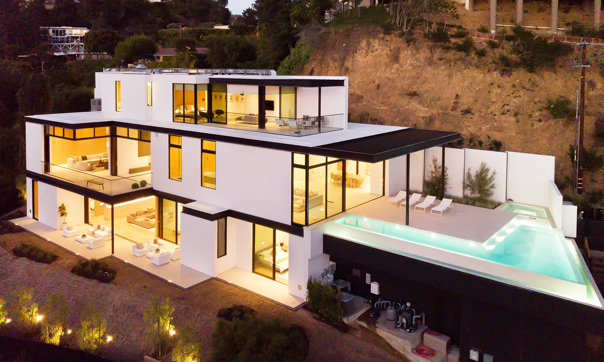 Ariana Grande’s Modern Home - Hollywood Hills, Los Angeles, California