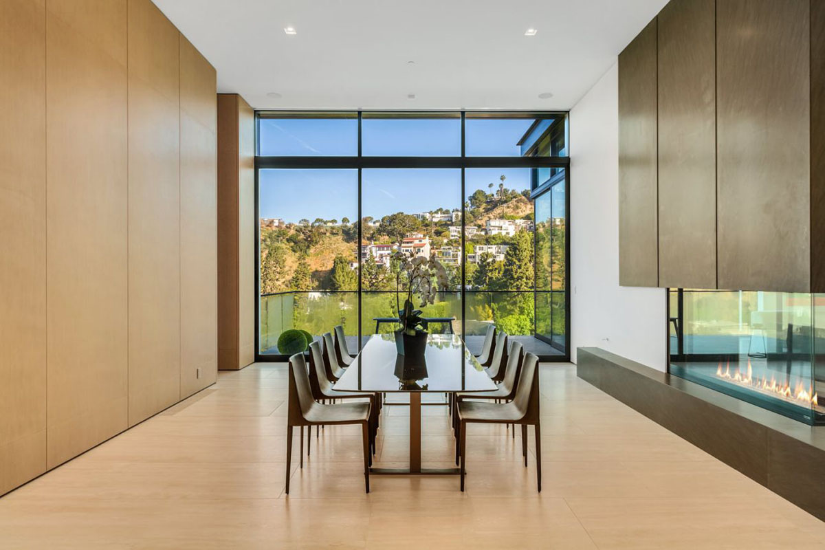 Ariana Grande’s Modern Home - Hollywood Hills, Los Angeles, California Ariana Grande Hollywood Hills House