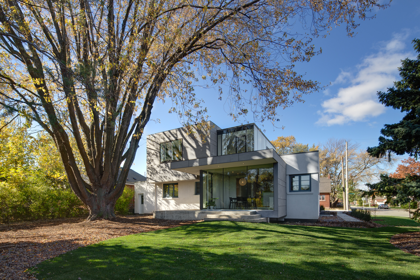 Art-Deco-Modern-Home_10