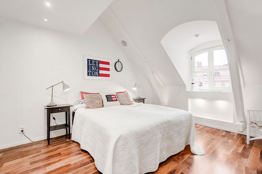 Attic-Duplex-with-Glass-Floor_14