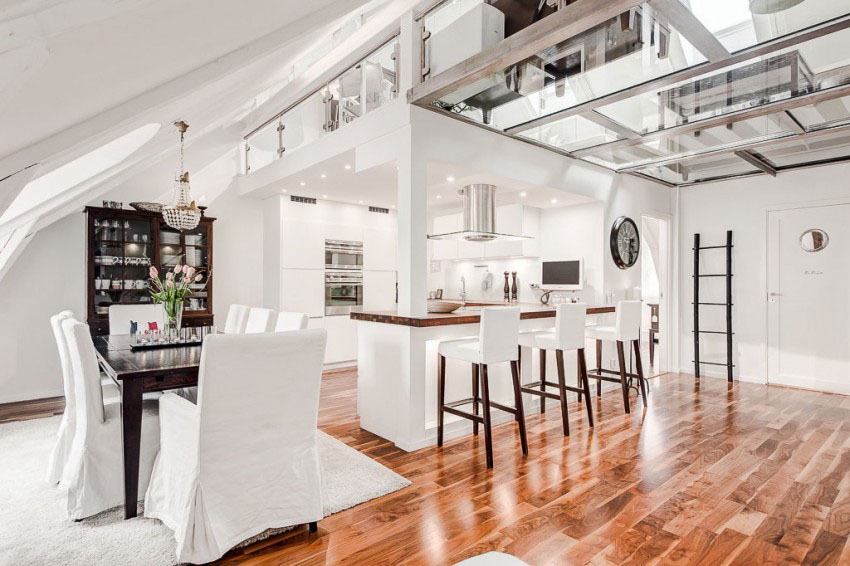Attic-Duplex-with-Glass-Floor_7