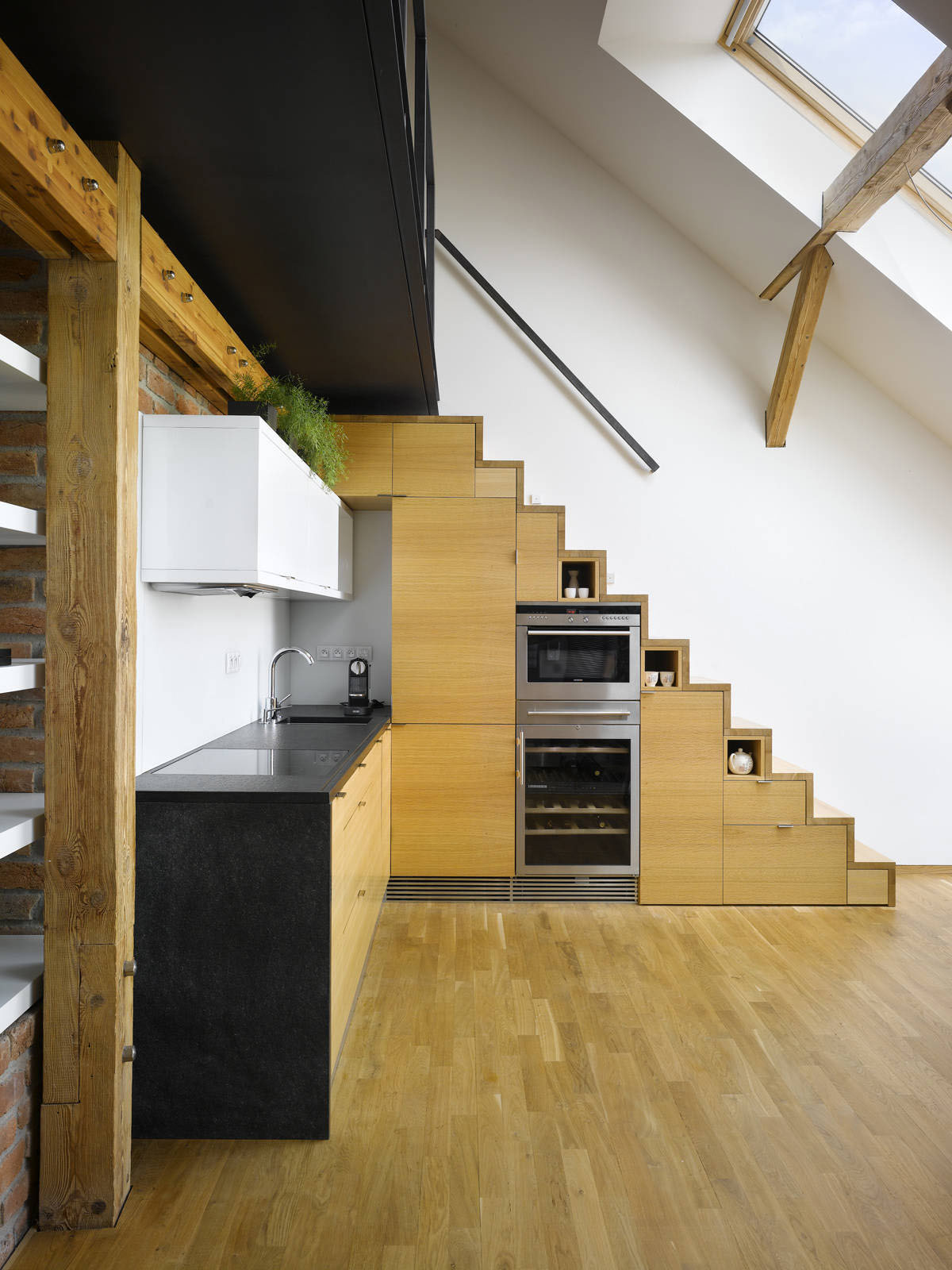 Attic-Loft-Apartment-Prague_3 Attic-Loft