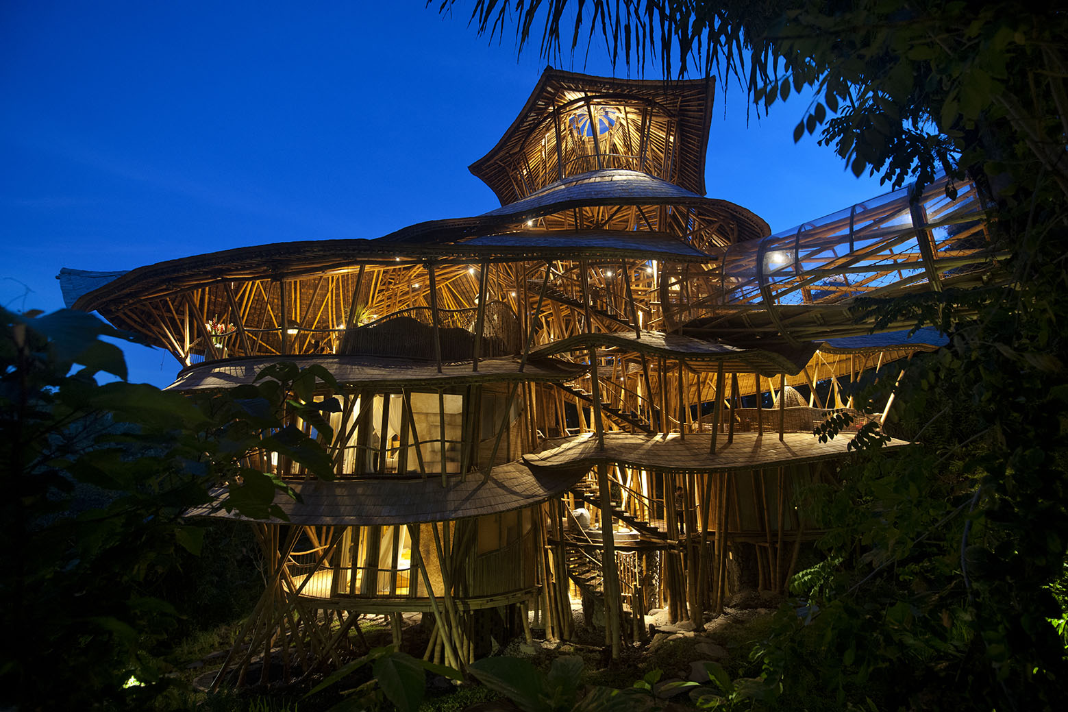 Bamboo-House_2