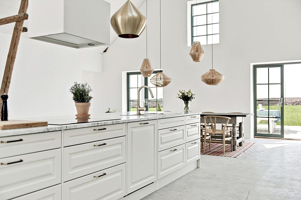 Barn-Conversion-Remodeled-Modern-Rustic-Farm-House-Sweden_5