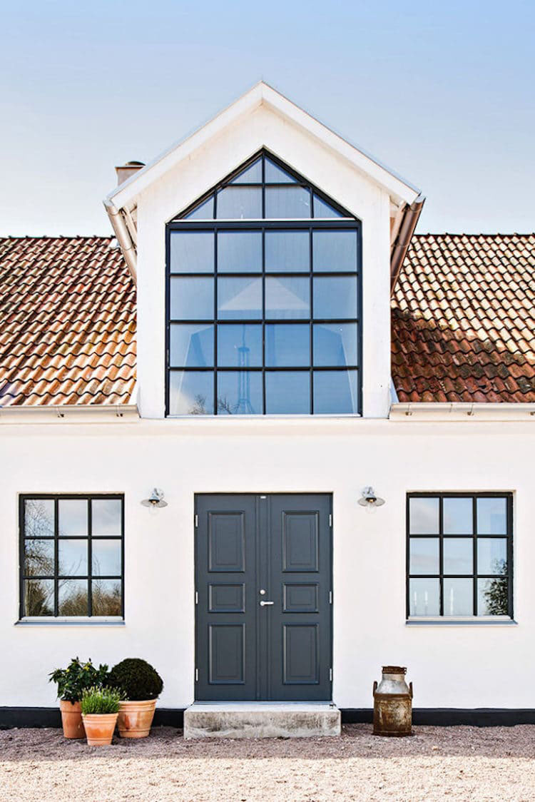 Barn-Conversion-Remodeled-Modern-Rustic-Farm-House-Sweden_8