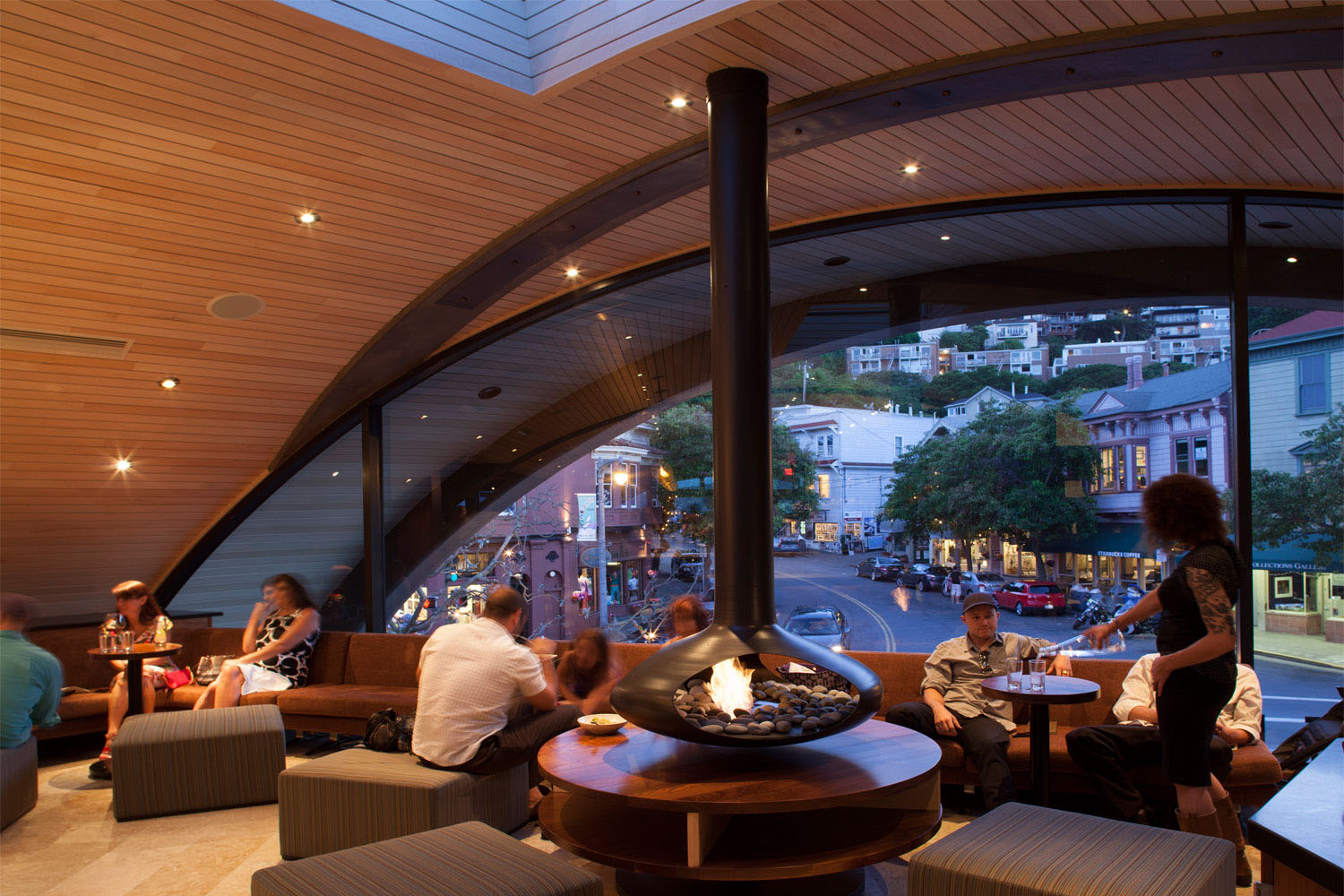 Barrel-House-Tavern_9 Bridgeway Avenue Sausalito