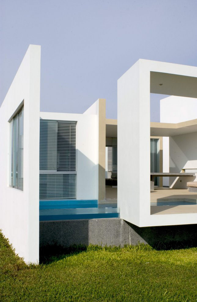 Beach-House-Las-Arenas-Peru_7