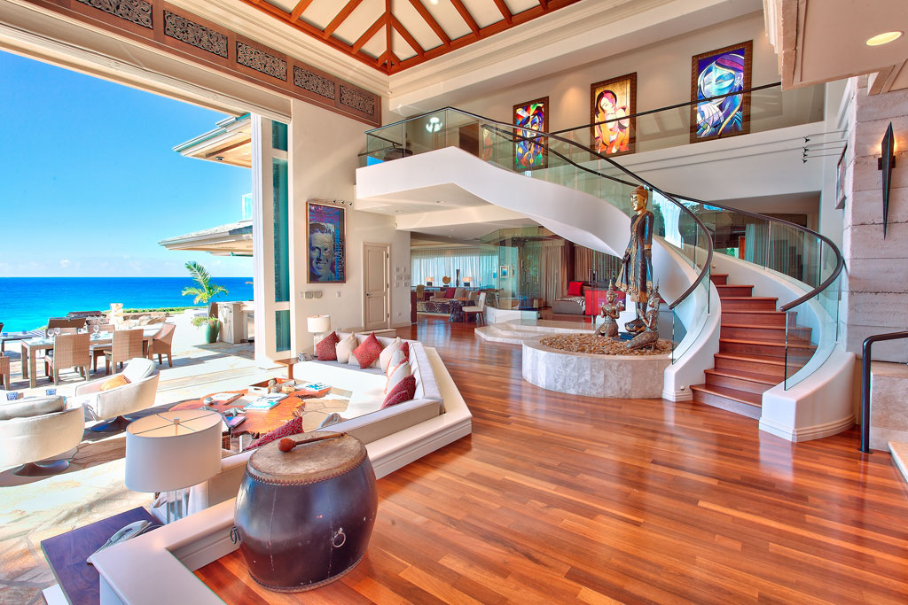 Beachfront-Estate-Maui_2 Luxury-Beachfront-Home-Maui