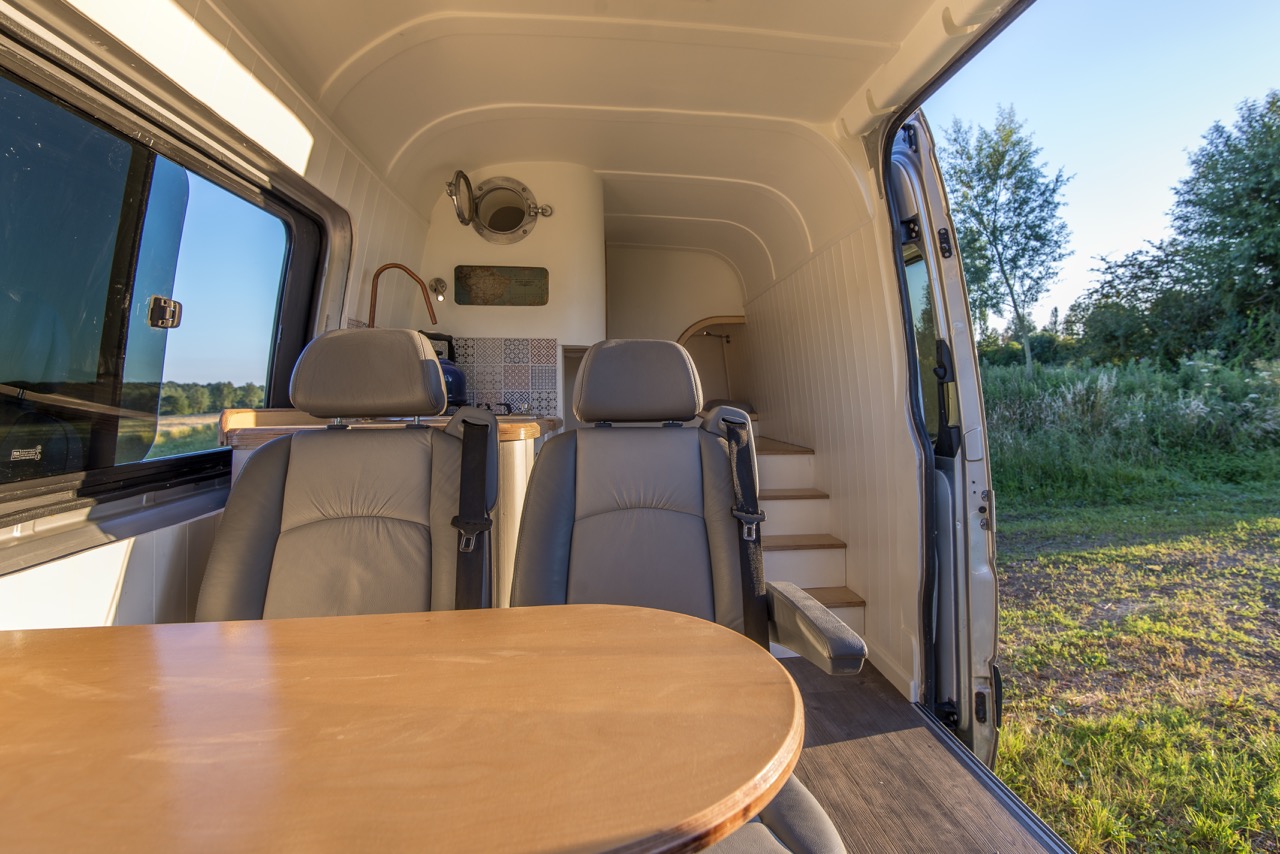 Bespoke-Luxury-Van-Camper_3