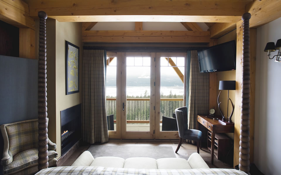 Bighorn-Lodge-Revelstoke_14