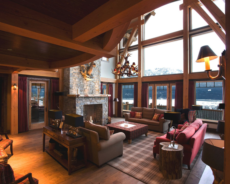 Bighorn-Lodge-Revelstoke_2 Luxury Mountain Lodge