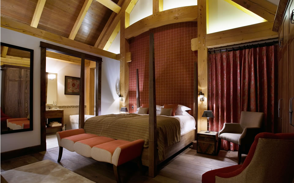 Bighorn-Lodge-Revelstoke_6 Luxury Mountain Resort