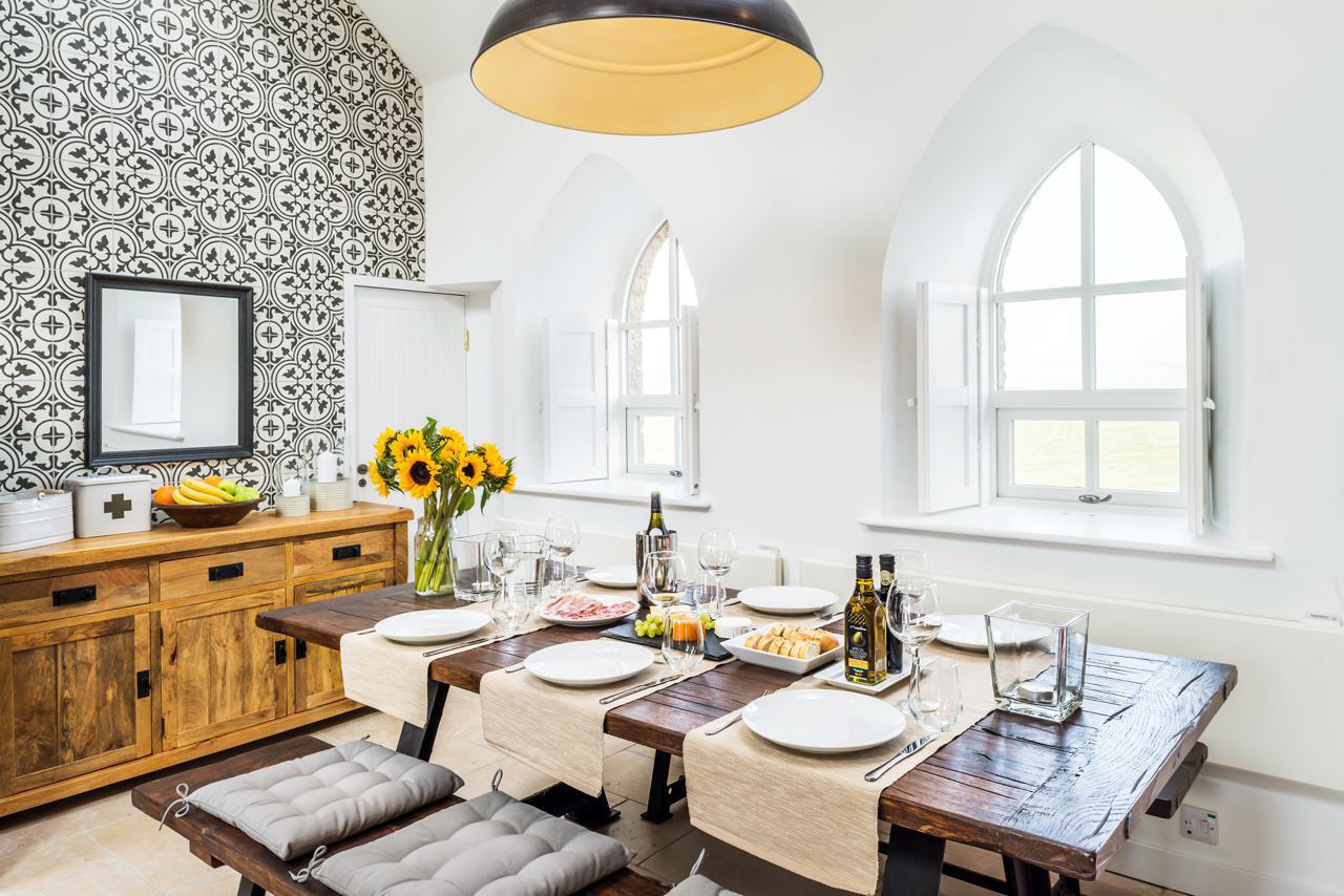 Boutique-Chapel-on-the-Hill_5 Country Holiday Cottage Dining Room