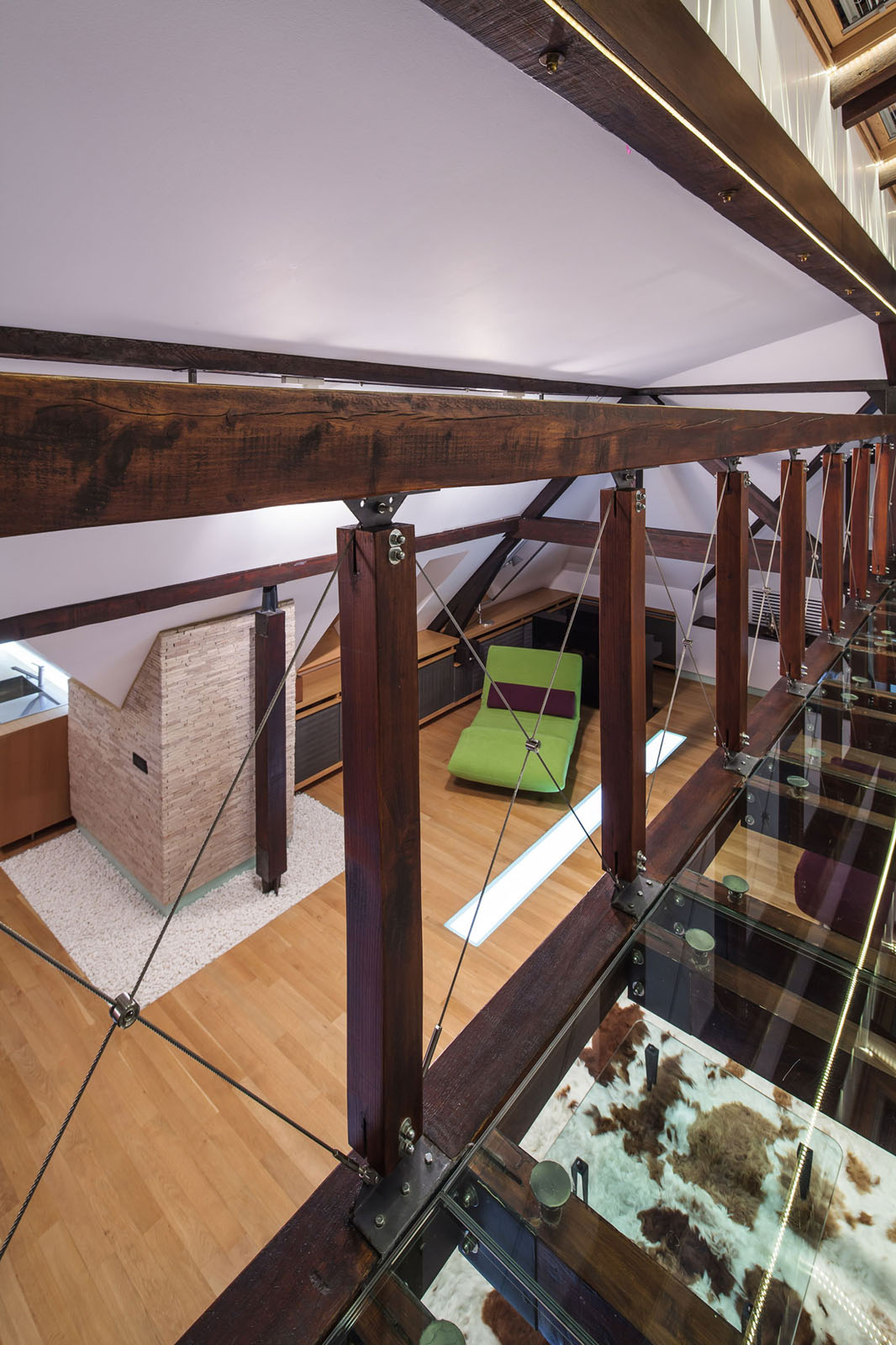 Bucharest-Loft-Apartment_8
