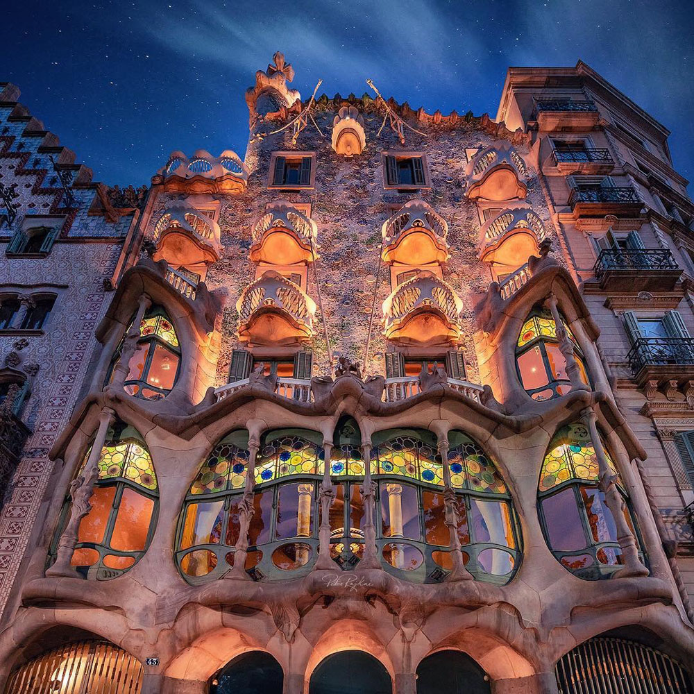 Casa-Batlló-Antoni-Gaudí-Barcelona-Spain_2