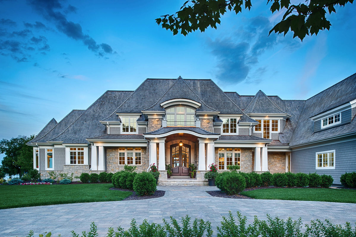 Coastal Style Home on Lake Minnetonka - Wayzata, Minnesota