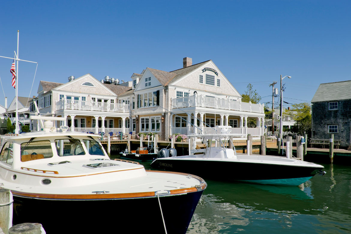 Charming Harborfront Village with Nautical Elegance - Edgartown, Massachusetts