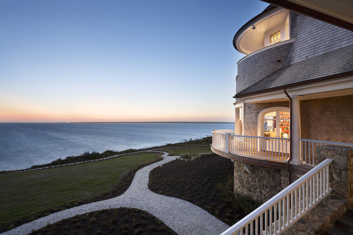Classic Coastal Shingle Style House - Dartmouth, Massachusetts