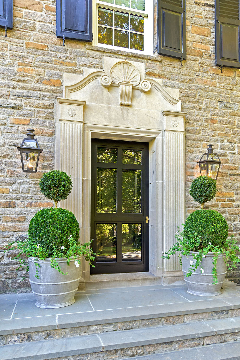 Classic Georgian Style Country Stone House - Greenwich, Connecticut