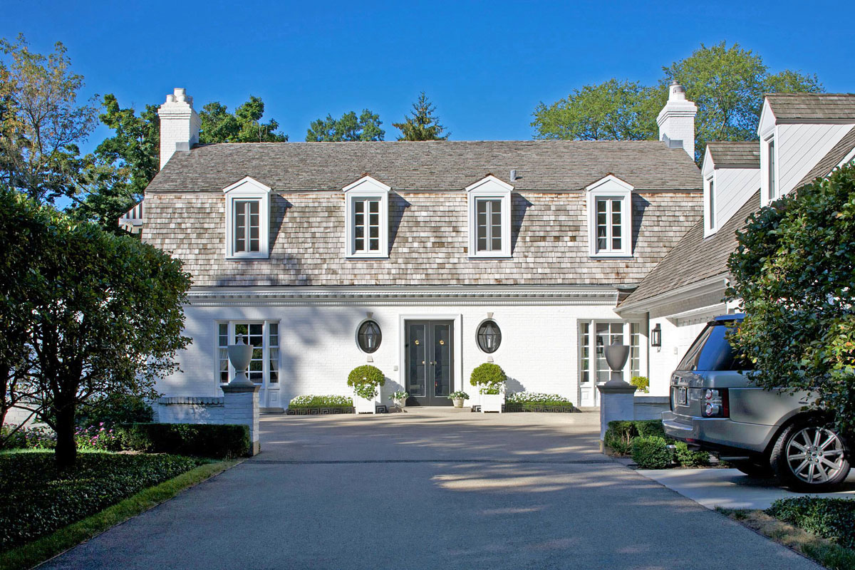 Classic Style Home with Understated Elegance - Lake Forest, Illinois
