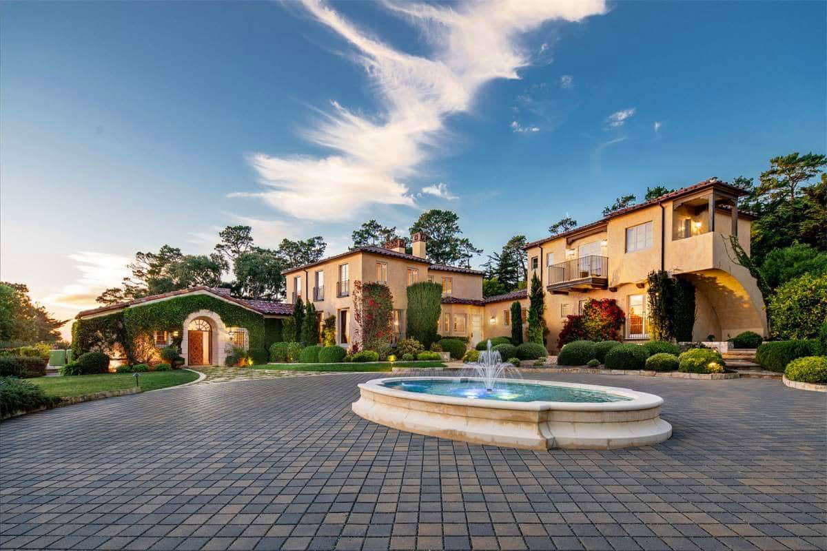 Classic Villa with Spanish Colonial Architecture - Pebble Beach, California