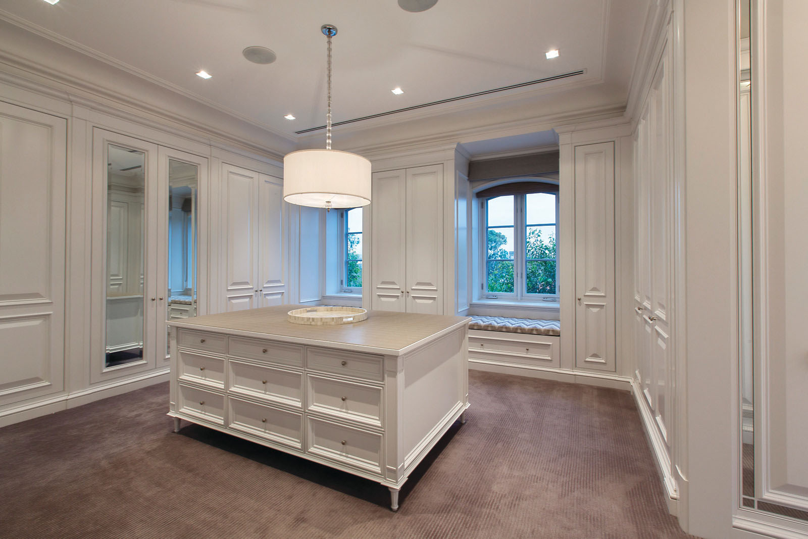 Classical-Luxury-Mansion-Melbourne_17