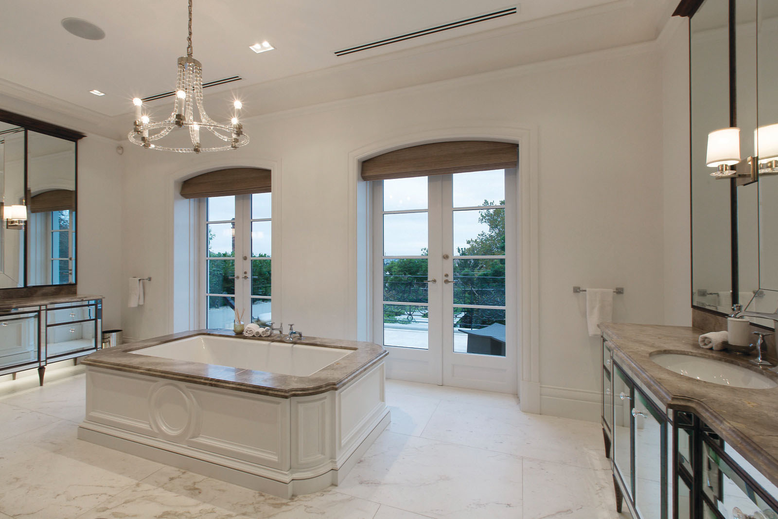 Classical-Luxury-Mansion-Melbourne_19