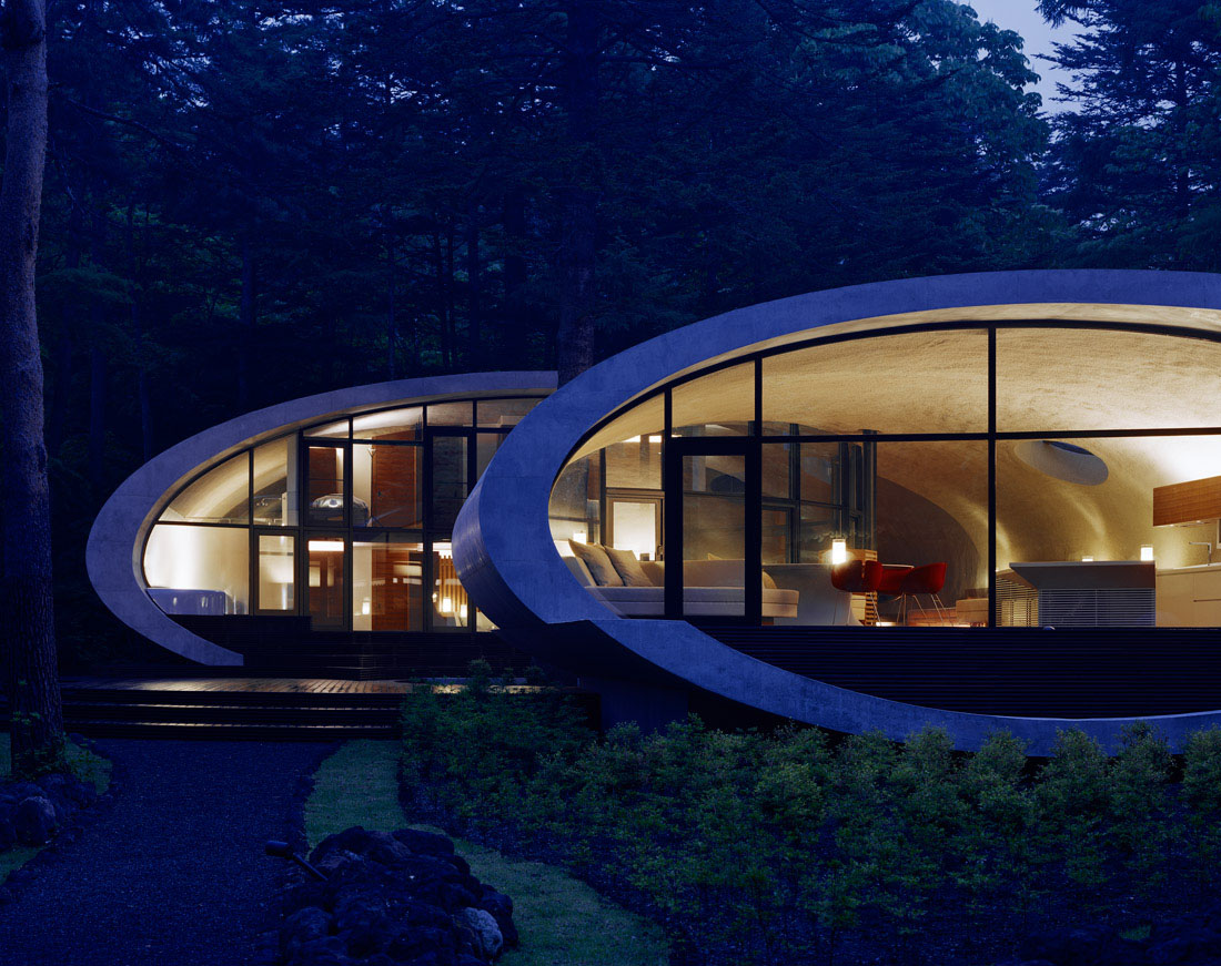 Concrete-Shell-Villa-Japan_22