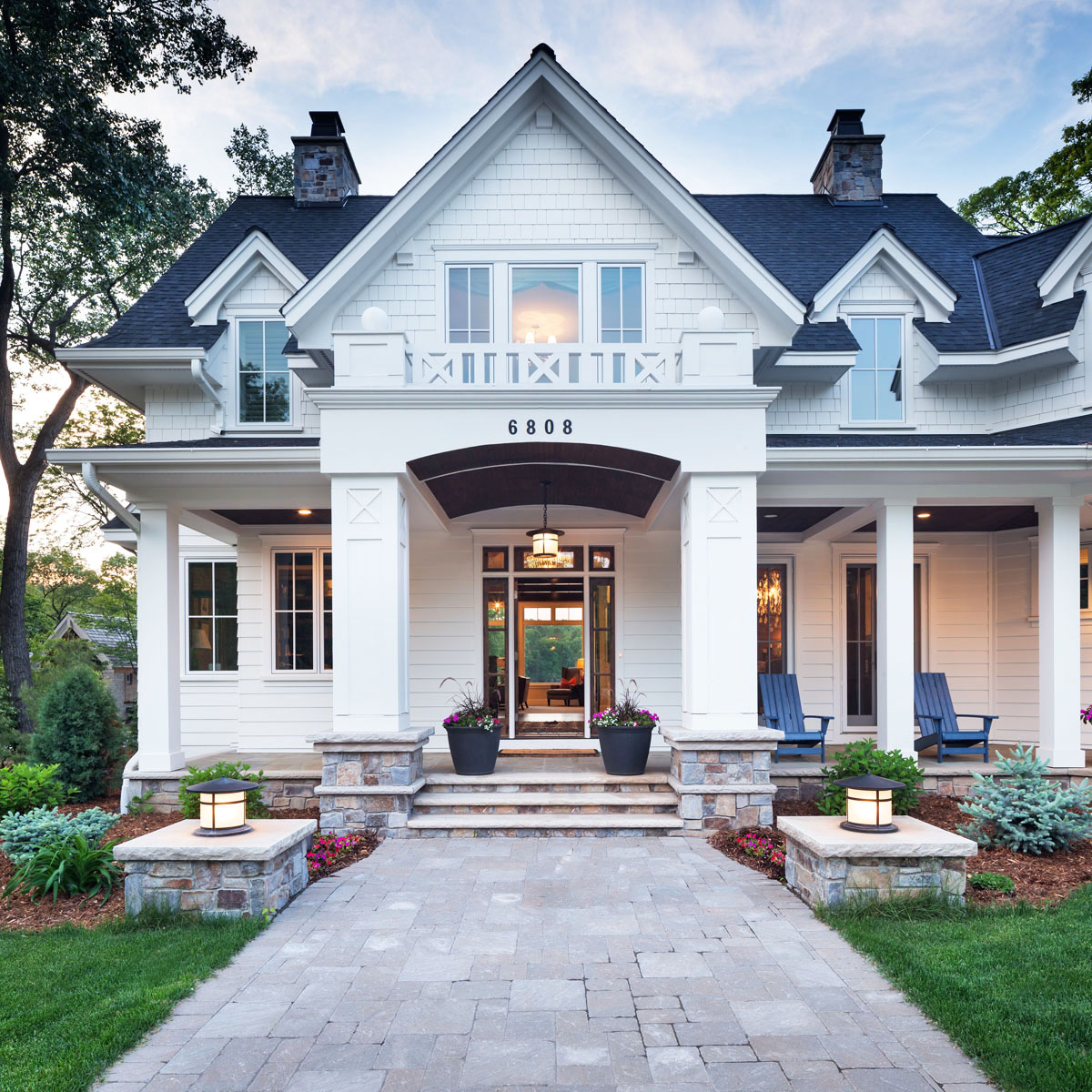 Craftsman Style Country Home with Curb Appeal Cheyenne Circle, Edina, Minnesota