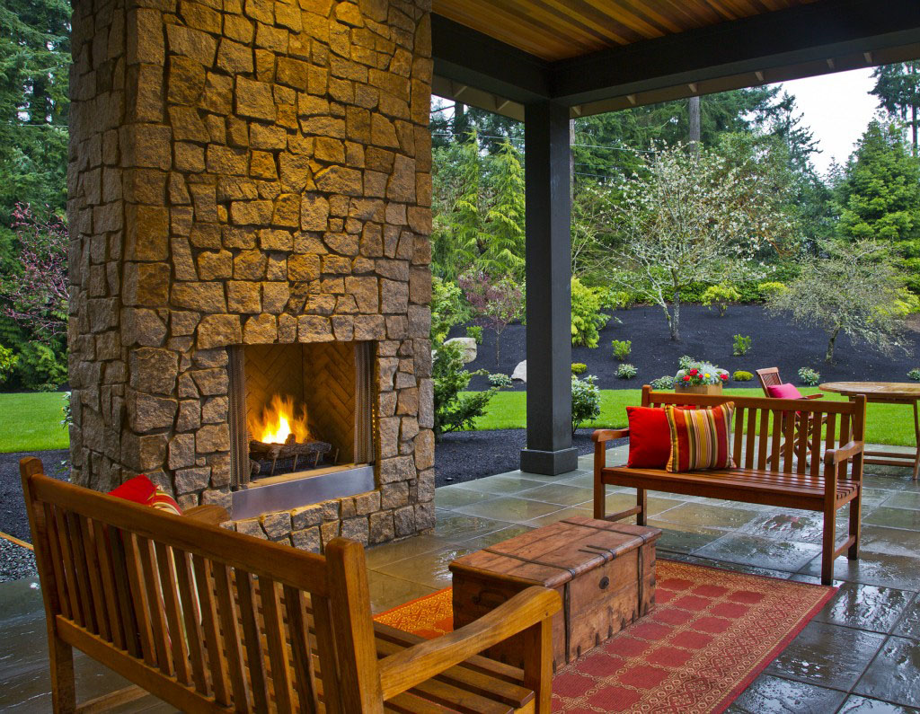 Contemporary-Country-Home-Bellevue_8 Covered-Terrace