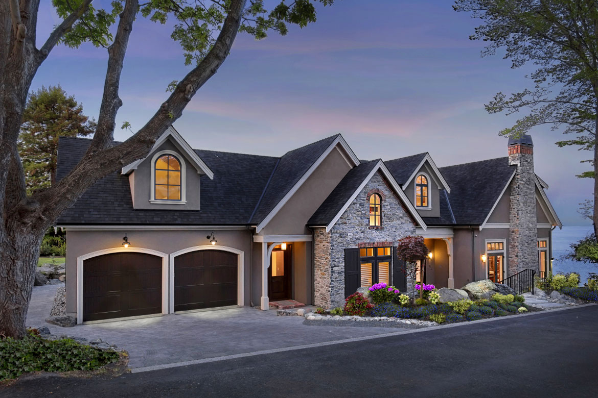 Contemporary-Luxury-French-Country-House-Oak-Bay-Victoria-BC_1