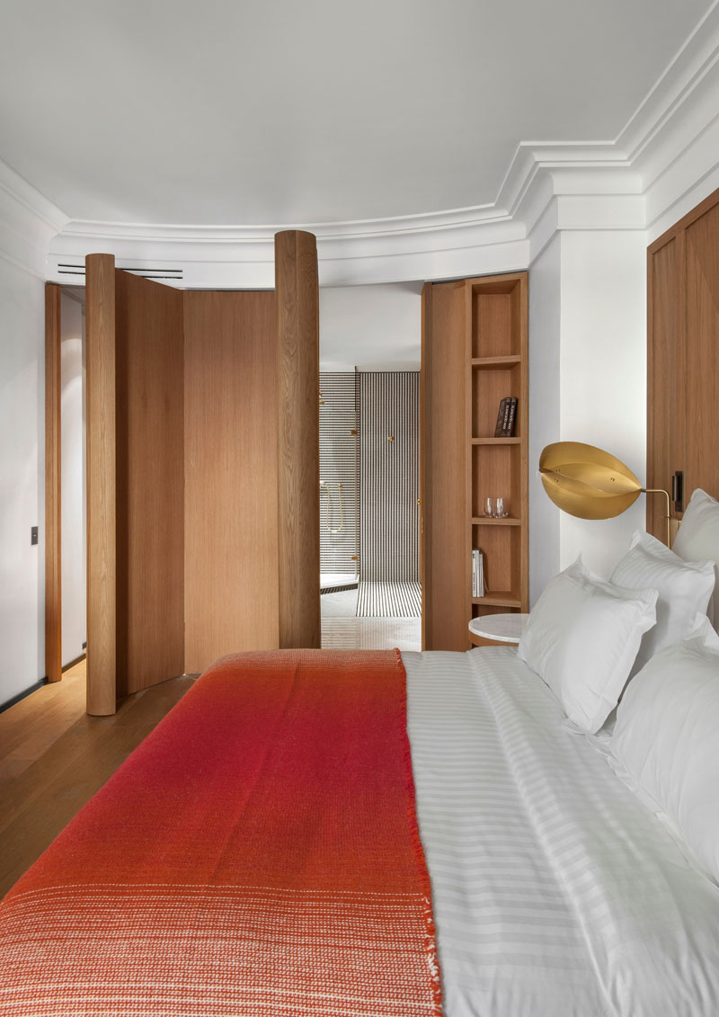 Timeless Elegance at the Hôtel Vernet Paris