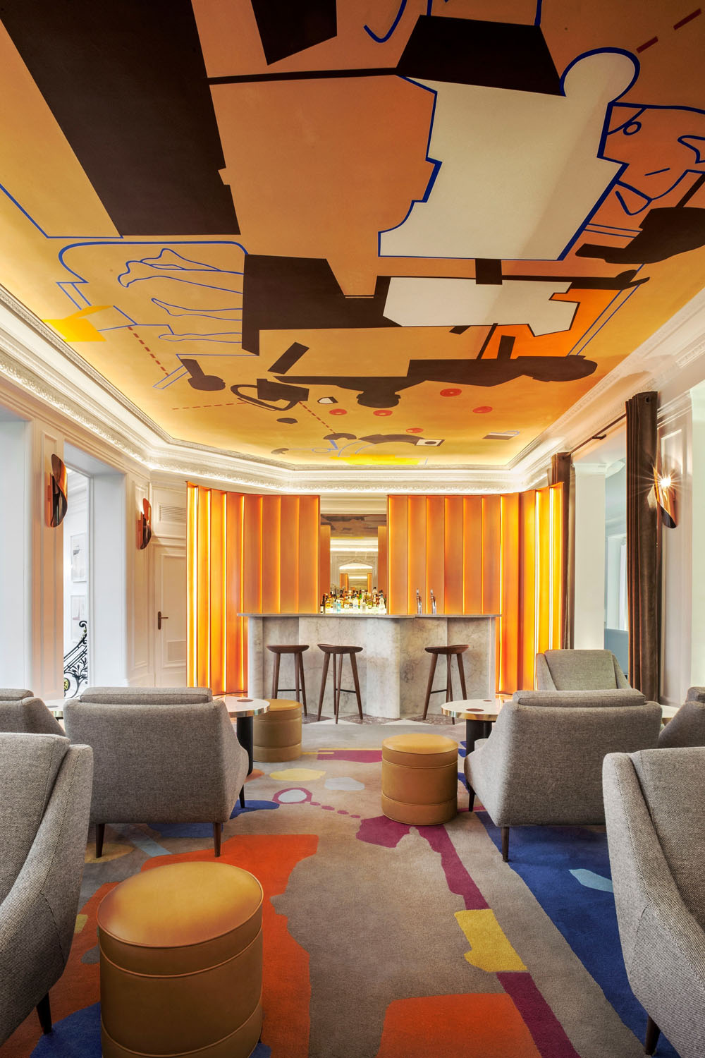 Timeless Elegance at the Hôtel Vernet Paris