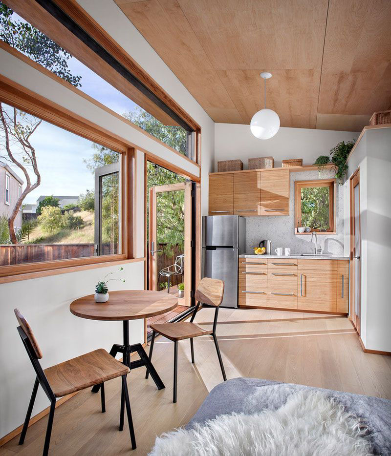 contemporary-prefab-tiny-house_2 Beautiful Livable Tiny House with High-Quality Interior