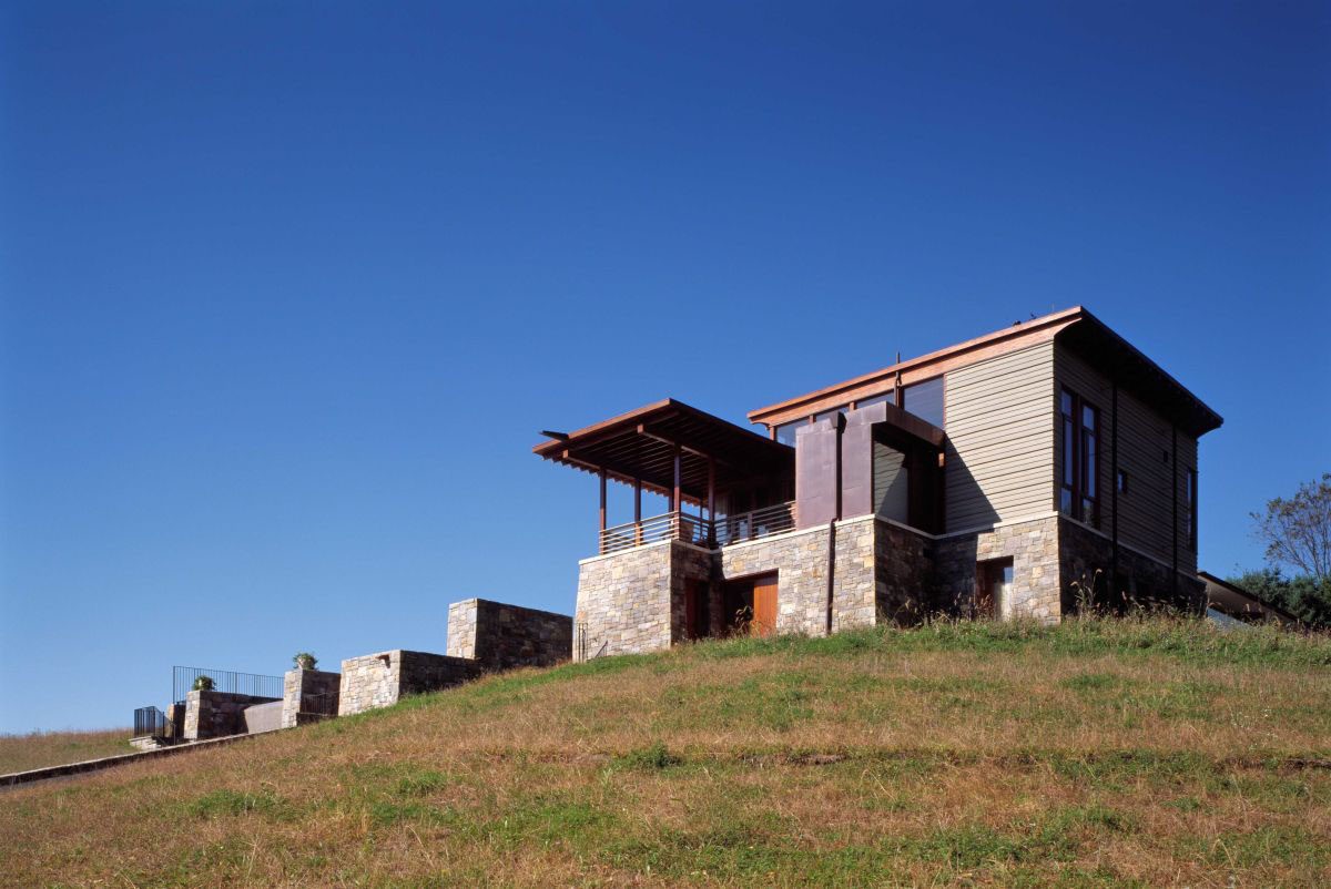 Contemporary-Stone-and-Wood-House_19