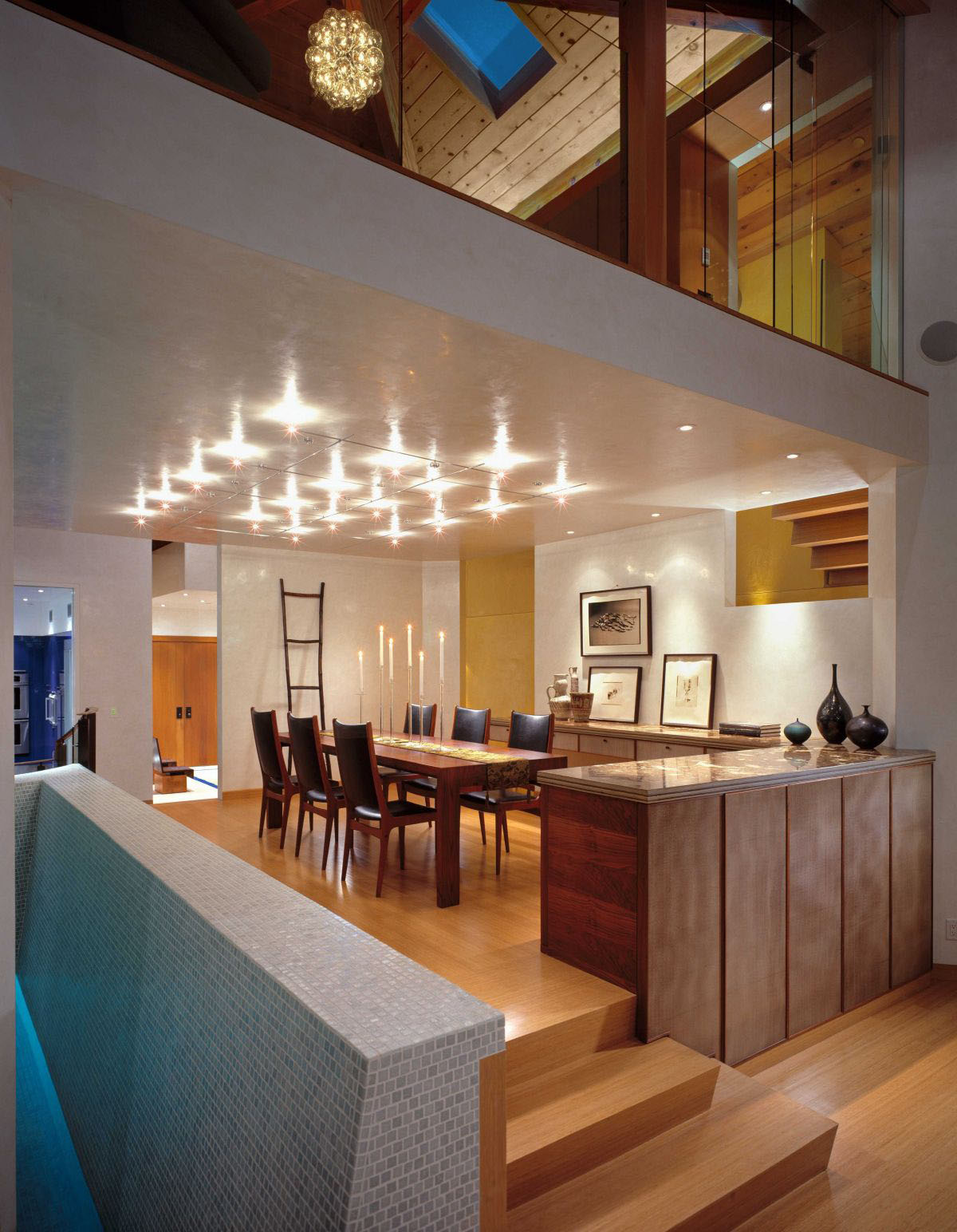 Contemporary-Stone-and-Wood-House_9