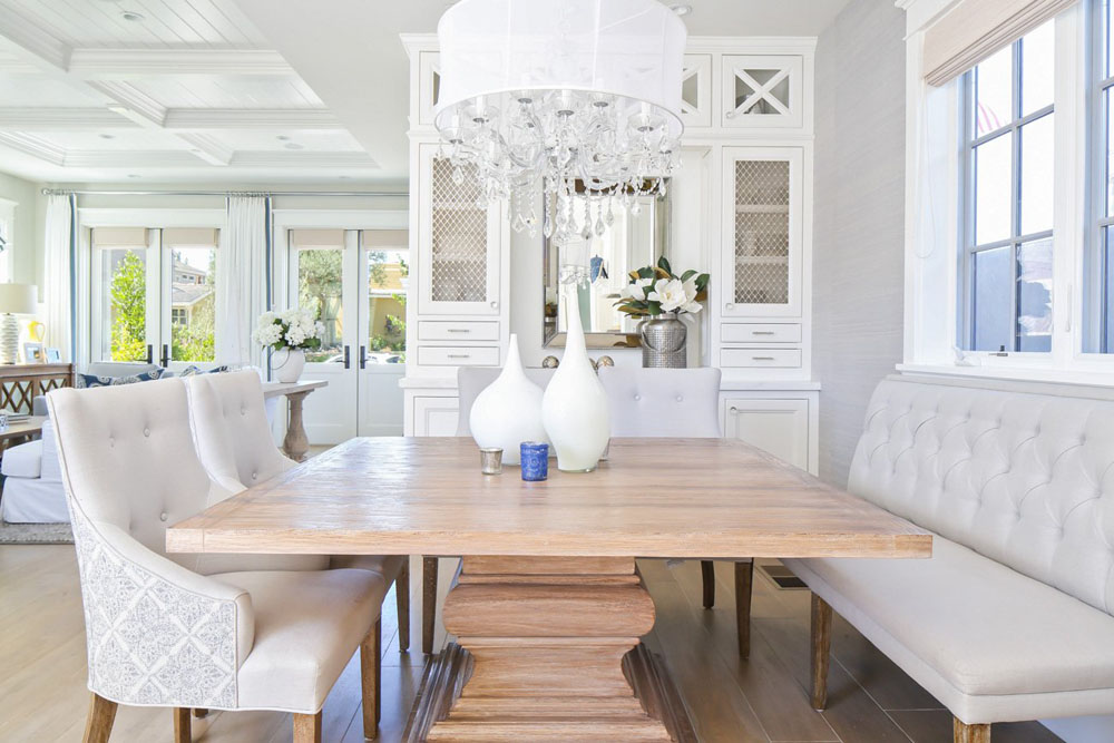 Contemporary West Coast Style Interior Decor - Corona Del Mar, California