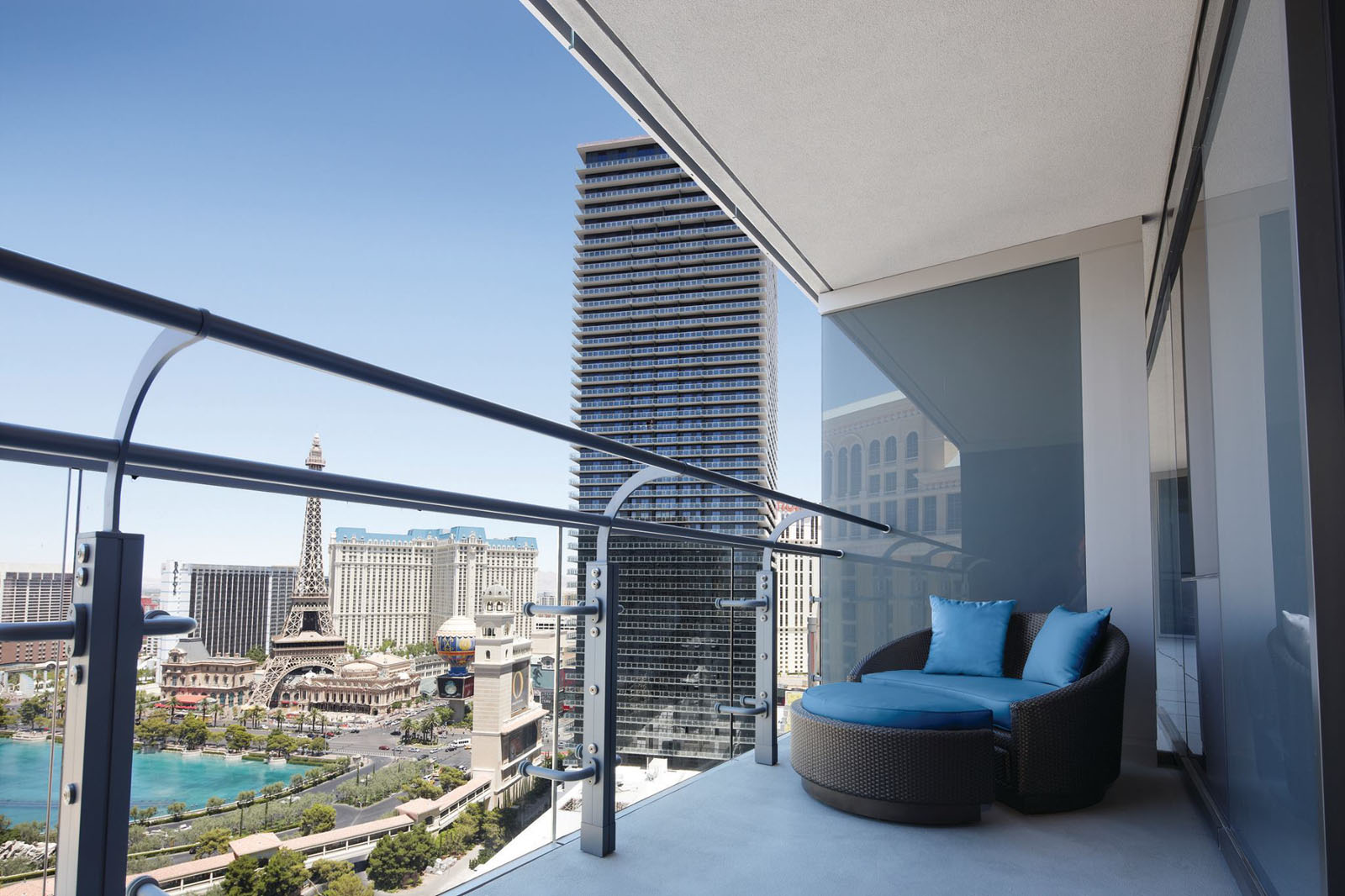 Cosmopolitan-Las-Vegas_7 Las Vegas Hotel Balcony Terrace