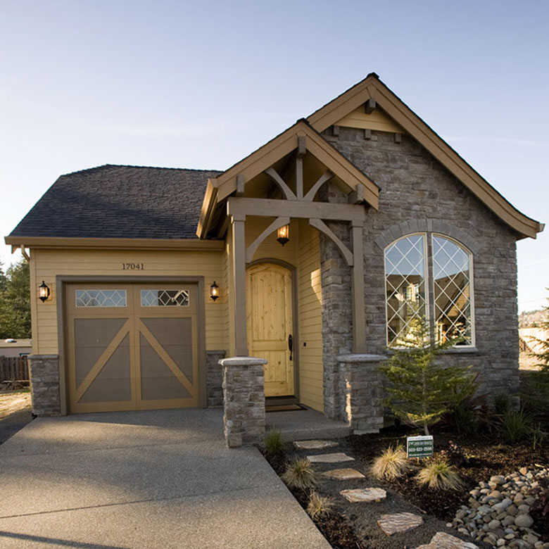 Romantic Urban Cottage at Belford Place - King City, Oregon Small House with Single Garage