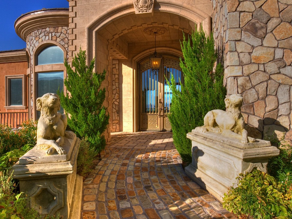 Disneyesque-Estate-Nevada_2