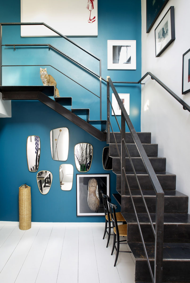 Duplex-Parisien-Sarah-Lavoine_2 Modern Paris Apartment Staircase